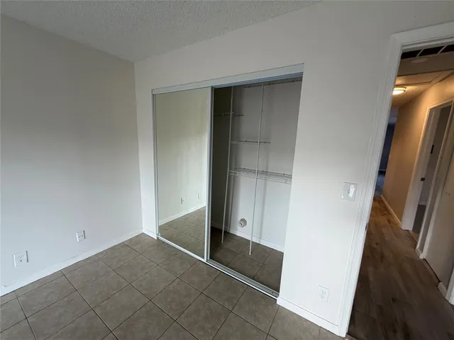 $2,900 | 6522 Harbour Road, North Lauderdale, FL 33068