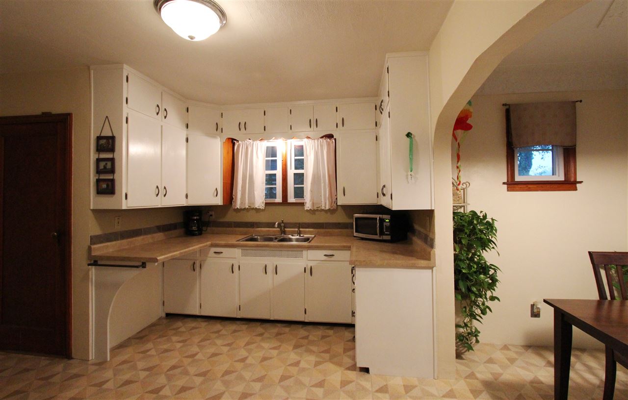 1563 Ruth Street Waterloo, IA 50707 - Photo 7 of 19 Gallery Image 7
