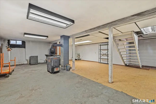 $320,000 | 10 Packerville Road, Plainfield, CT 06374