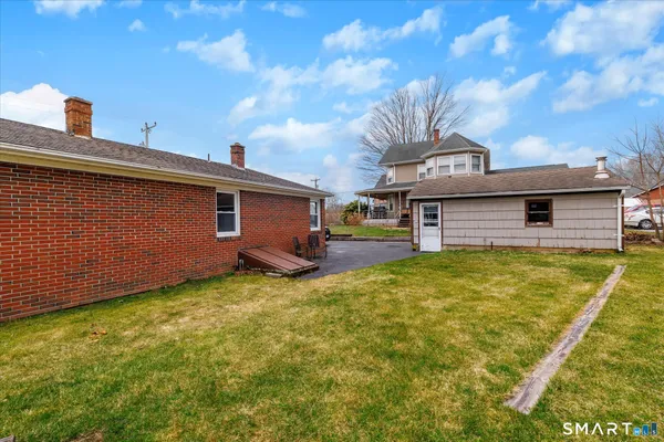 $320,000 | 10 Packerville Road, Plainfield, CT 06374