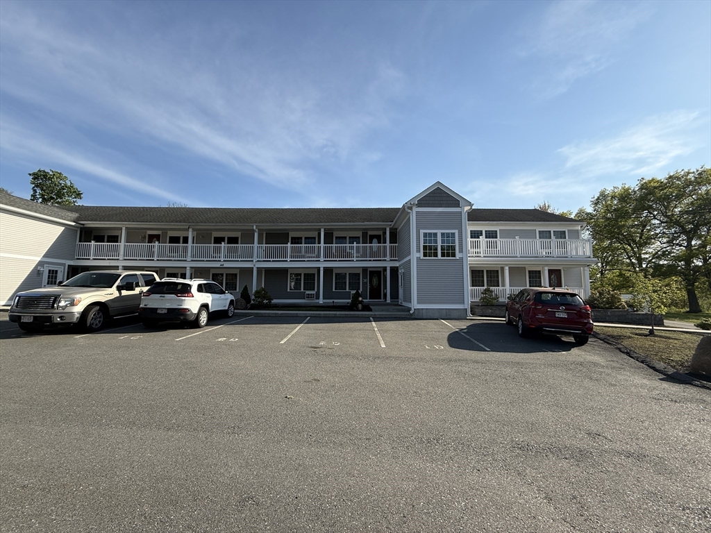 146 South Main Street, Unit 2D Clinton, MA 01510 - Photo 26 of 32