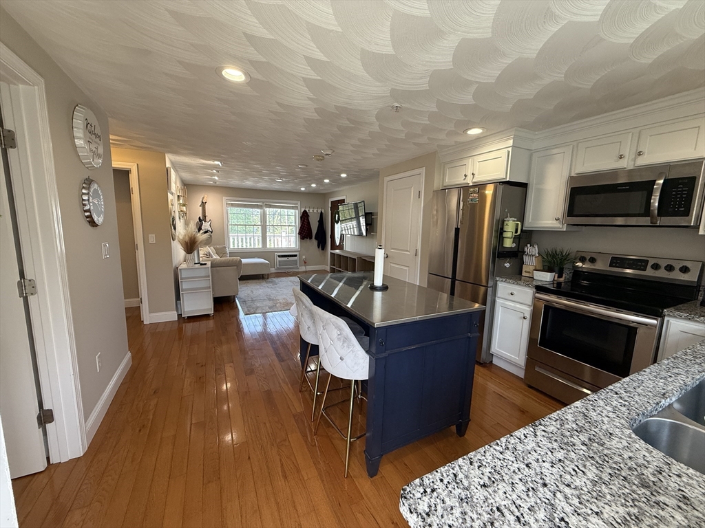 146 South Main Street, Unit 2D Clinton, MA 01510 - Photo 6 of 32