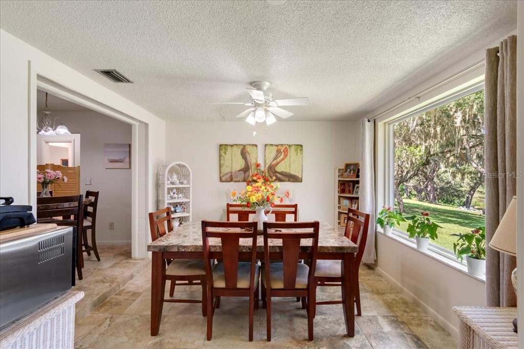 10522 Southeast 146th Terrace Road Ocklawaha, FL 32179 - Photo 25 of 81