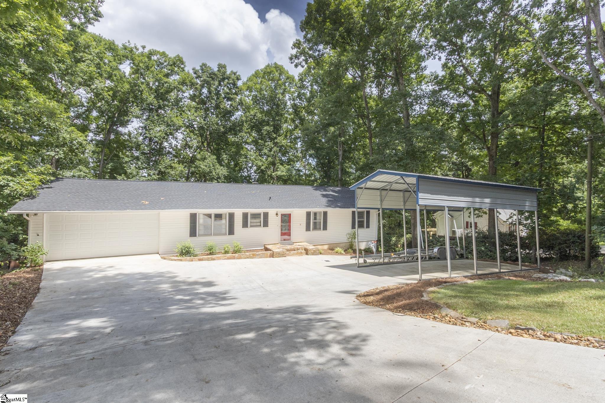 403 Forest Cove Road Anderson, SC 29626 - Photo 2 of 50