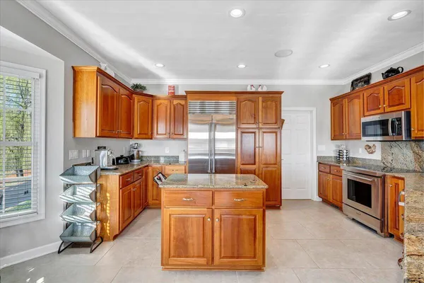 $1,275,000 | 97 Lighthouse Lane, Moneta, VA 24121