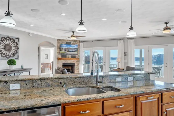 $1,275,000 | 97 Lighthouse Lane, Moneta, VA 24121