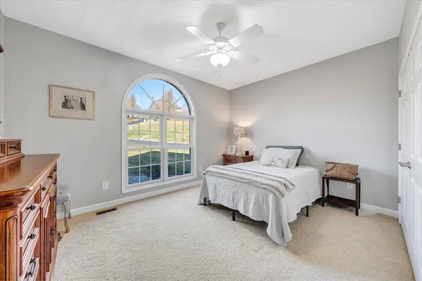 $1,275,000 | 97 Lighthouse Lane, Moneta, VA 24121