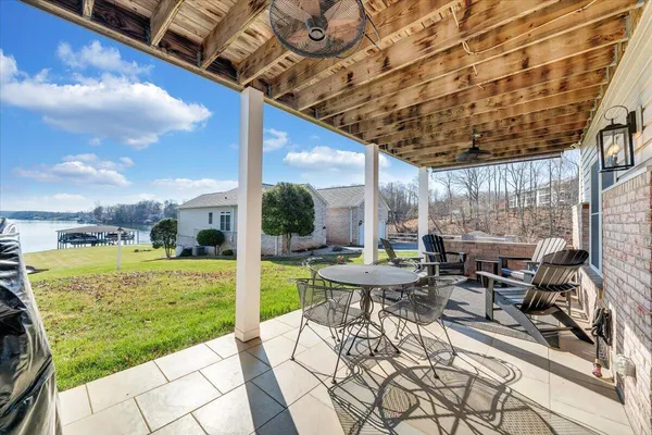 $1,275,000 | 97 Lighthouse Lane, Moneta, VA 24121