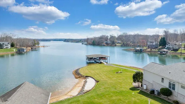 $1,275,000 | 97 Lighthouse Lane, Moneta, VA 24121