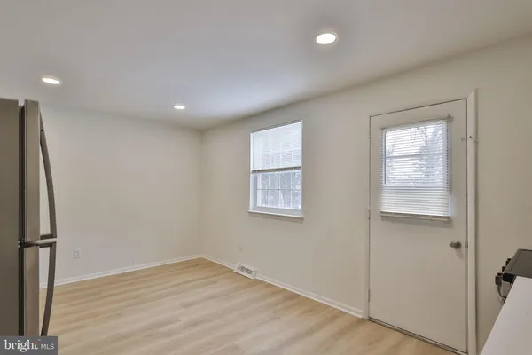 $2,198 | 305 South Warminster Road, Unit D3, Hatboro, PA 19040