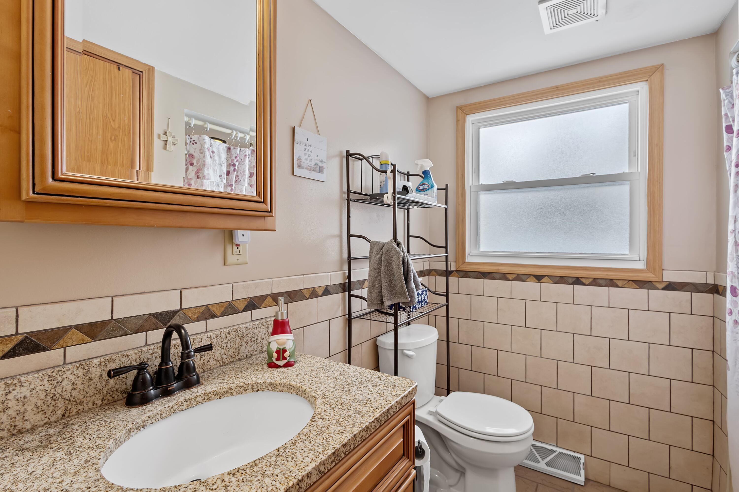 7748 Delaware Place Merrillville, IN 46410 - Photo 18 of 34 3000x2000