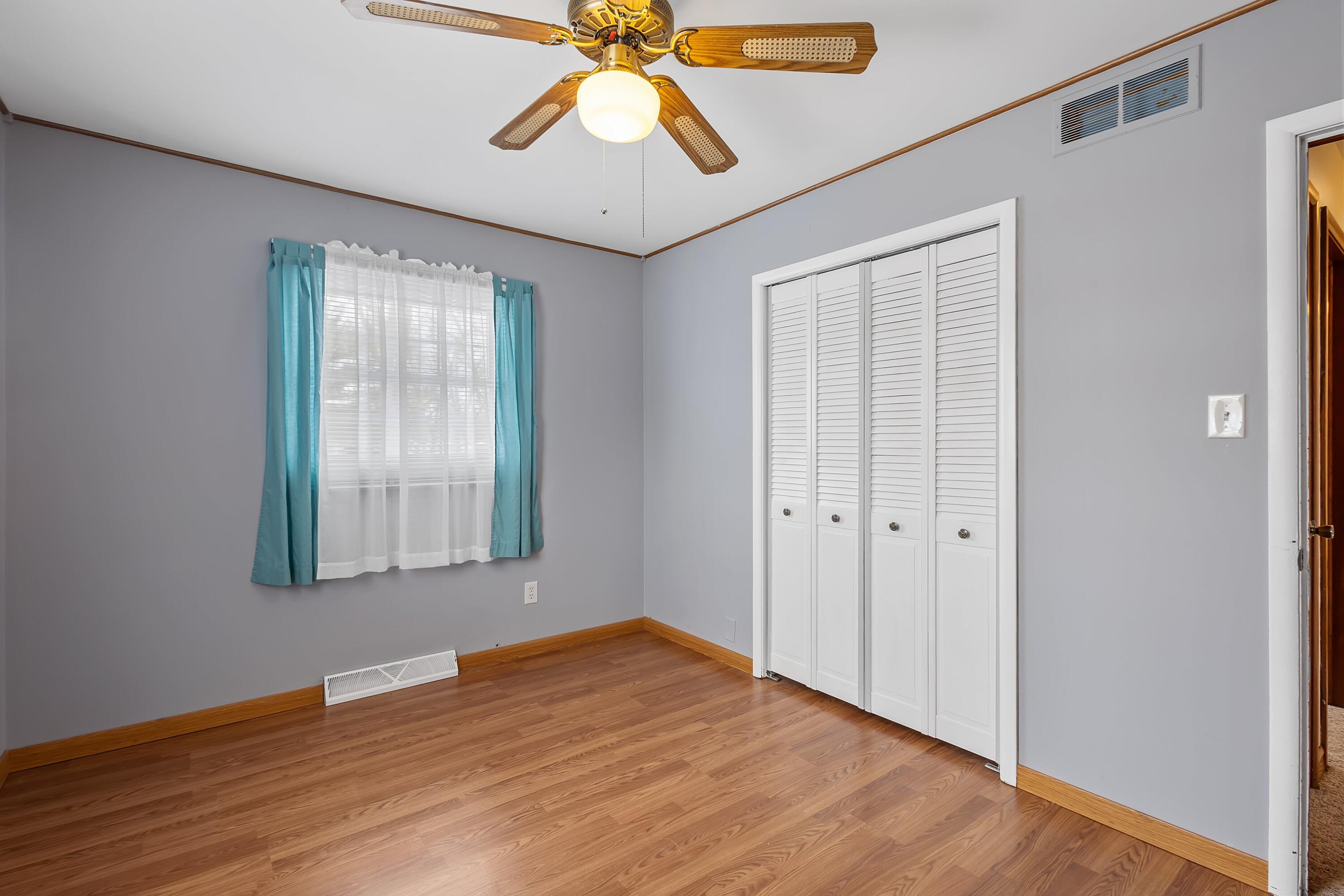 7748 Delaware Place Merrillville, IN 46410 - Photo 21 of 34 3000x2000