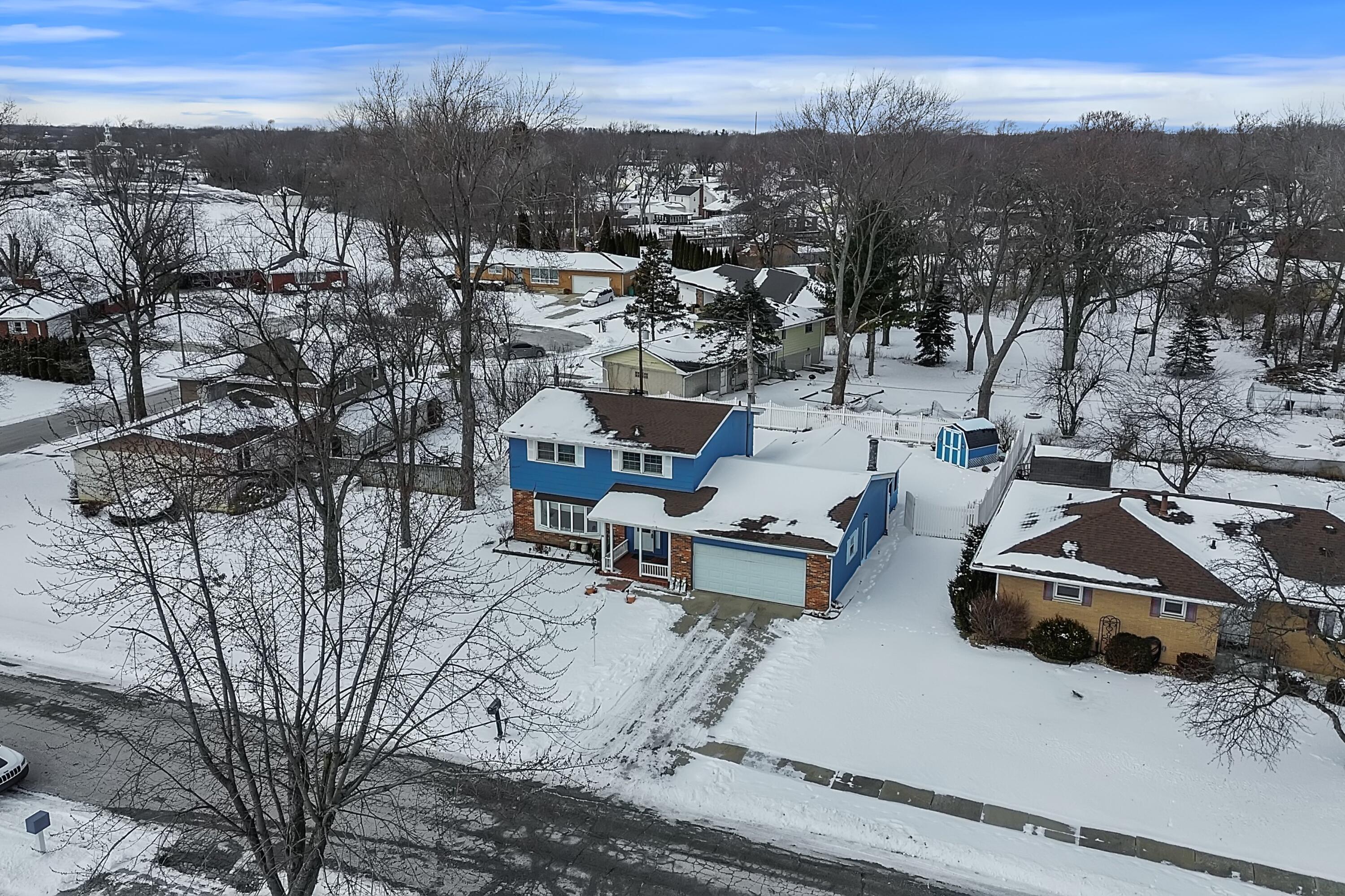 7748 Delaware Place Merrillville, IN 46410 - Photo 32 of 34 3000x2000