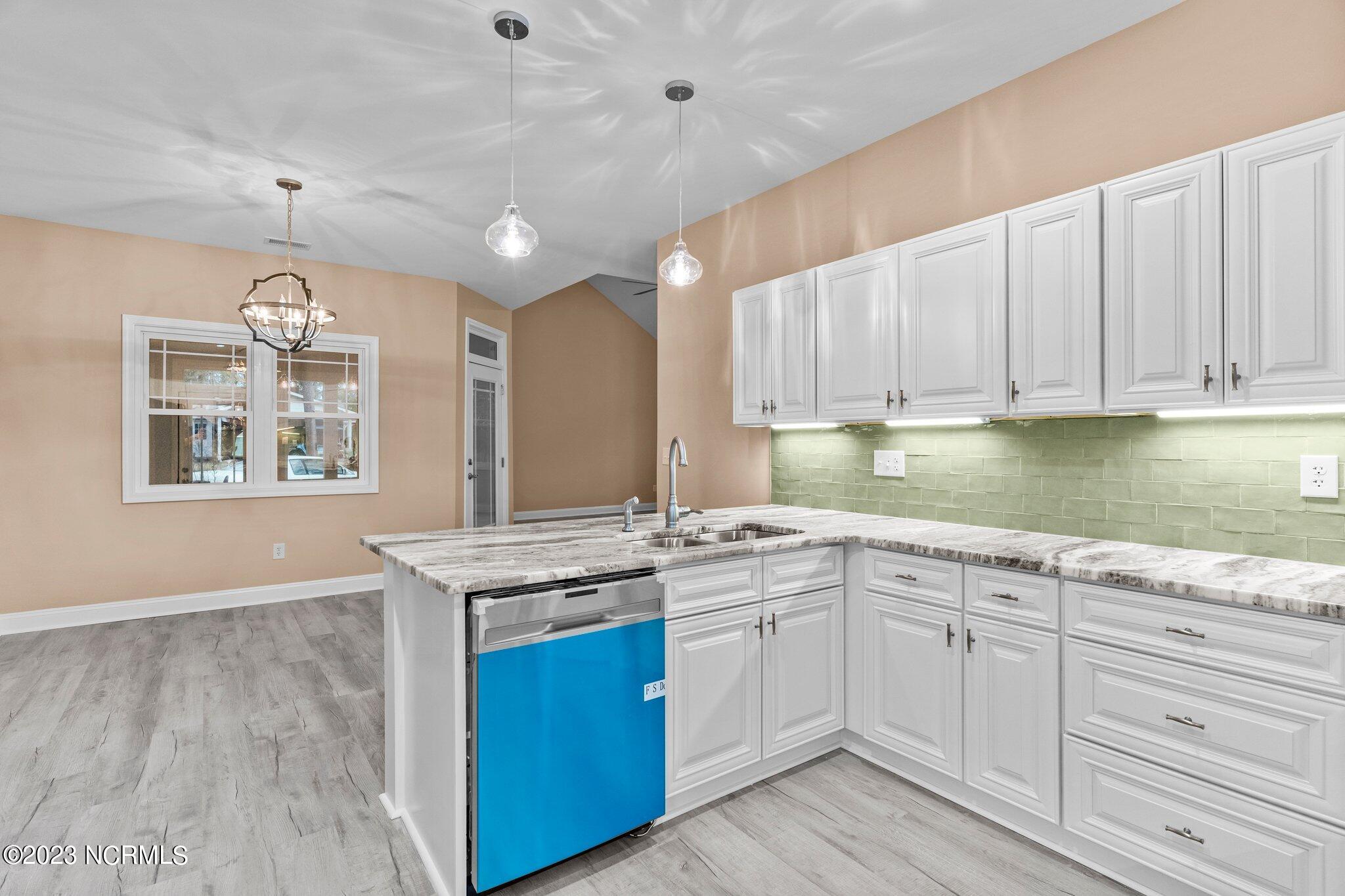 68 Knox Road Southport, NC 28461 - Photo 26 of 53 Kitchen