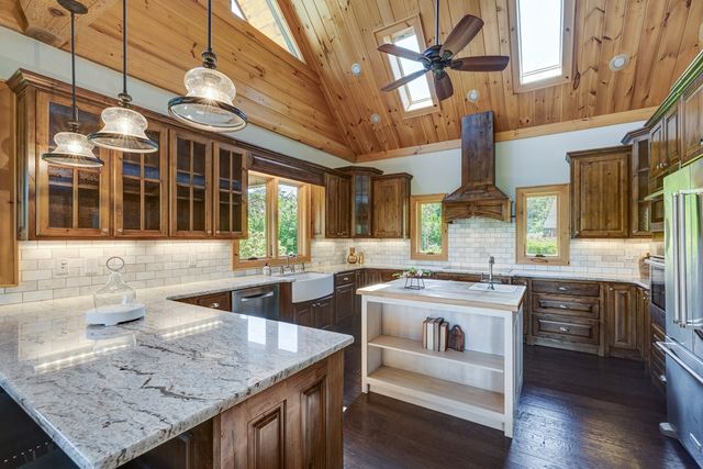 $2,375,000 | 240 McJunkin Road, Turtletown, TN 37391
