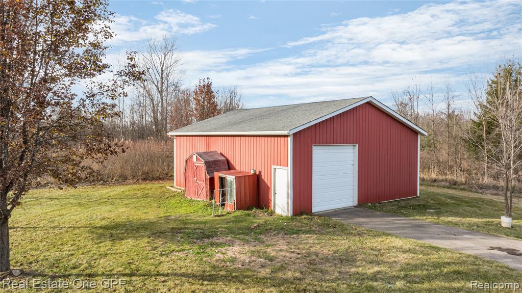 1135 Holmes Road Allenton, MI 48002 - Photo 52 of 59
