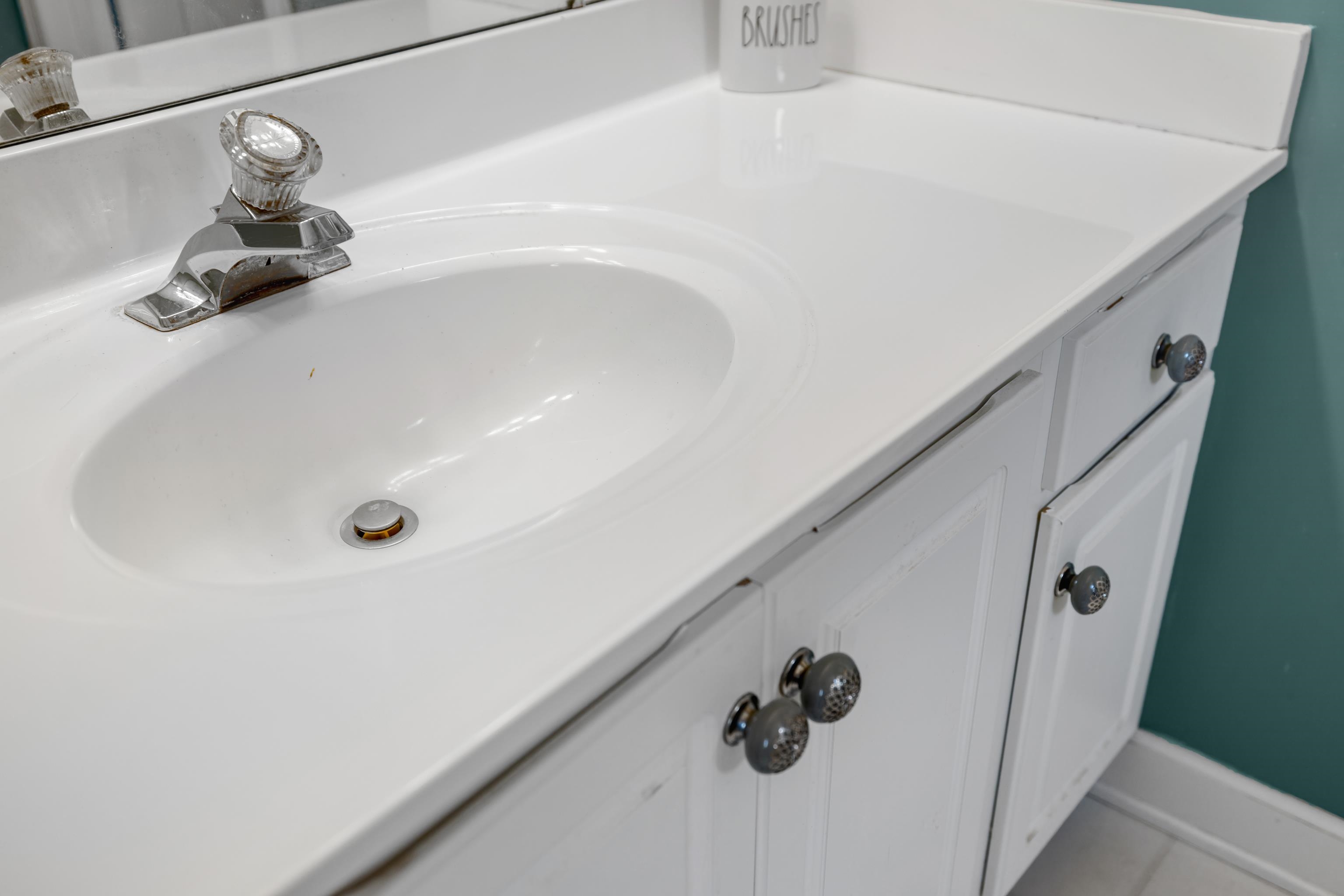 48 Meadow Ridge Road Waynesboro, VA 22980 - Photo 33 of 71 a bathroom with a tub