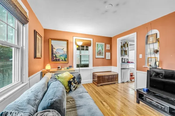 $280,000 | 35 Dresser Avenue, Chicopee, MA 01013