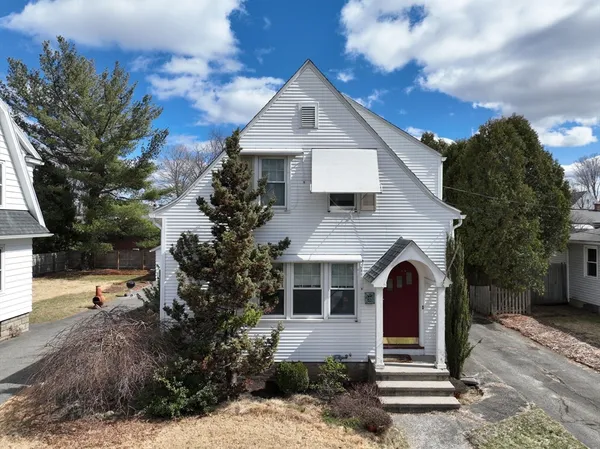 $280,000 | 35 Dresser Avenue, Chicopee, MA 01013