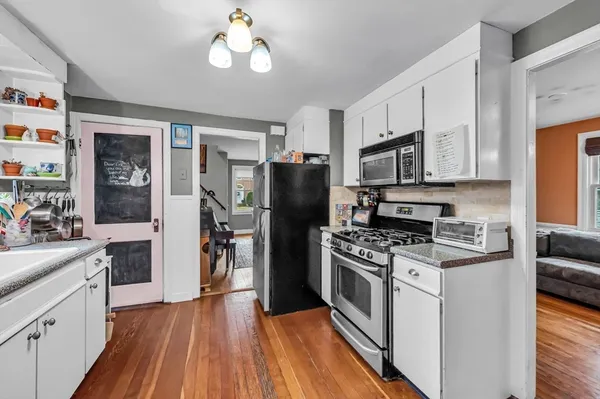 $280,000 | 35 Dresser Avenue, Chicopee, MA 01013