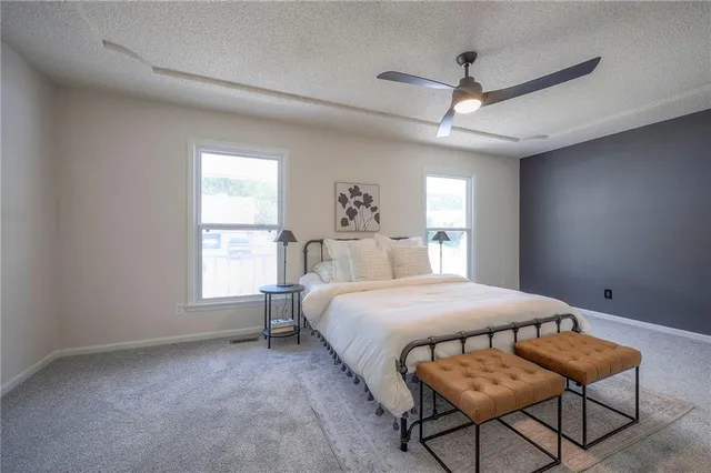 $379,900 | 1124 Amesbury Avenue, Liberty, MO 64068