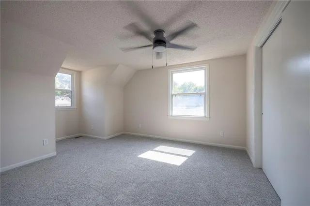 $379,900 | 1124 Amesbury Avenue, Liberty, MO 64068