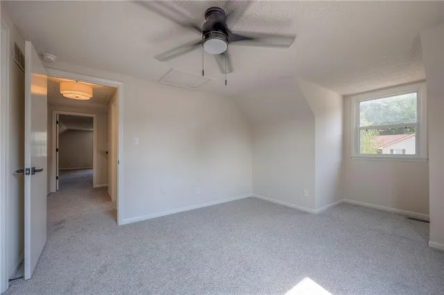 $379,900 | 1124 Amesbury Avenue, Liberty, MO 64068