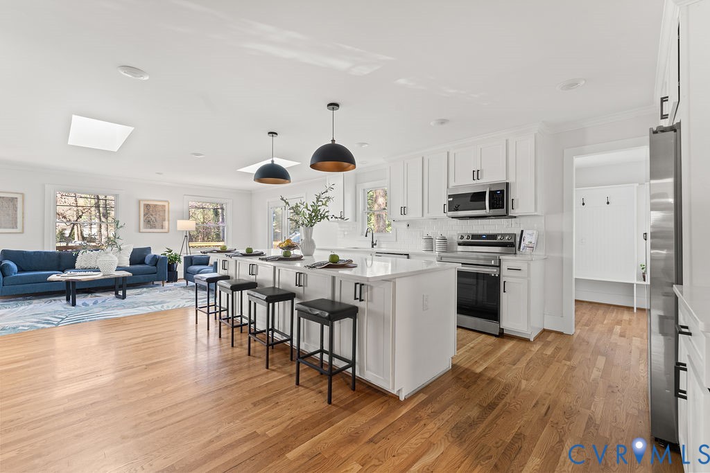 2502 Kenmore Road Henrico, VA 23228 - Photo 6 of 45 Gallery Image 6