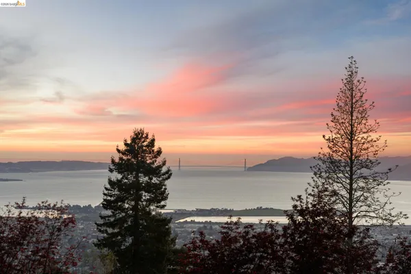 $1,495,000 | 1221 Grizzly Peak Boulevard, Berkeley, CA 94708