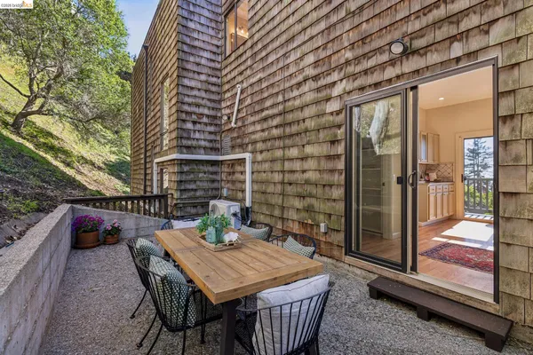 $1,495,000 | 1221 Grizzly Peak Boulevard, Berkeley, CA 94708