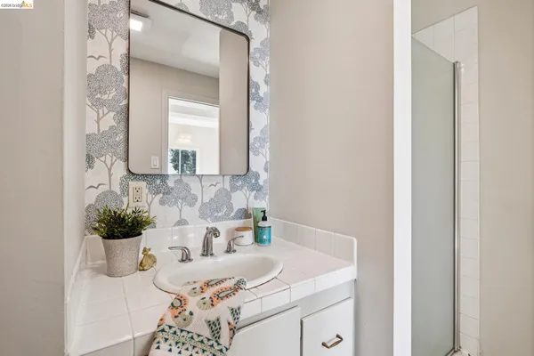 $1,495,000 | 1221 Grizzly Peak Boulevard, Berkeley, CA 94708