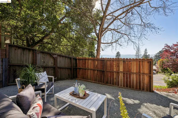 $1,495,000 | 1221 Grizzly Peak Boulevard, Berkeley, CA 94708