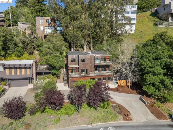 $1,495,000 | 1221 Grizzly Peak Boulevard, Berkeley, CA 94708