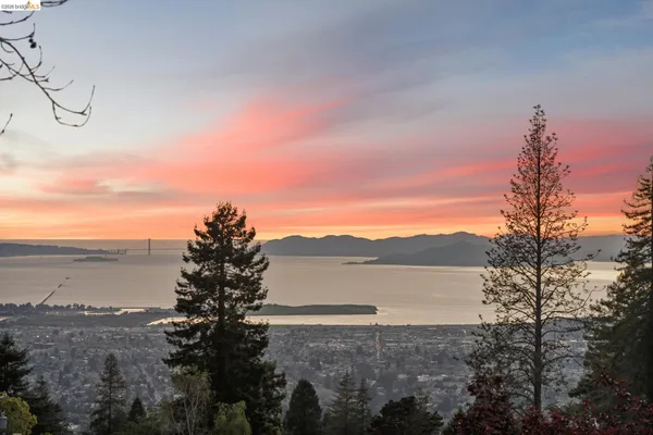 $1,495,000 | 1221 Grizzly Peak Boulevard, Berkeley, CA 94708