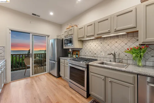 $1,495,000 | 1221 Grizzly Peak Boulevard, Berkeley, CA 94708