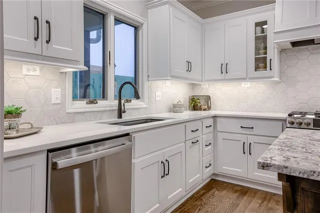 $579,950 | 11429 South Millridge Street, Olathe, KS 66061