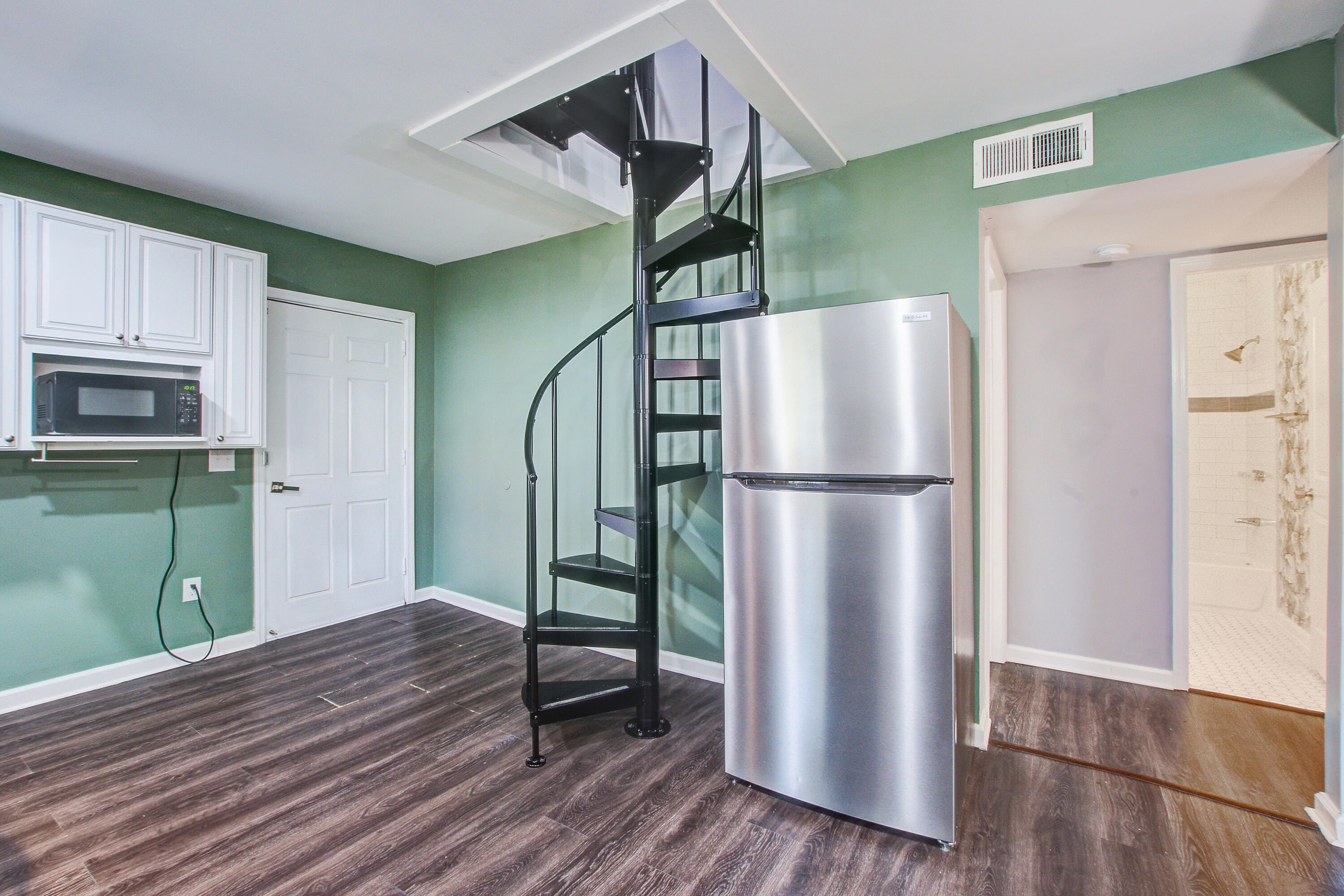 217 Savage Street Walterboro, SC 29488 - Photo 11 of 30 217_%2820%29