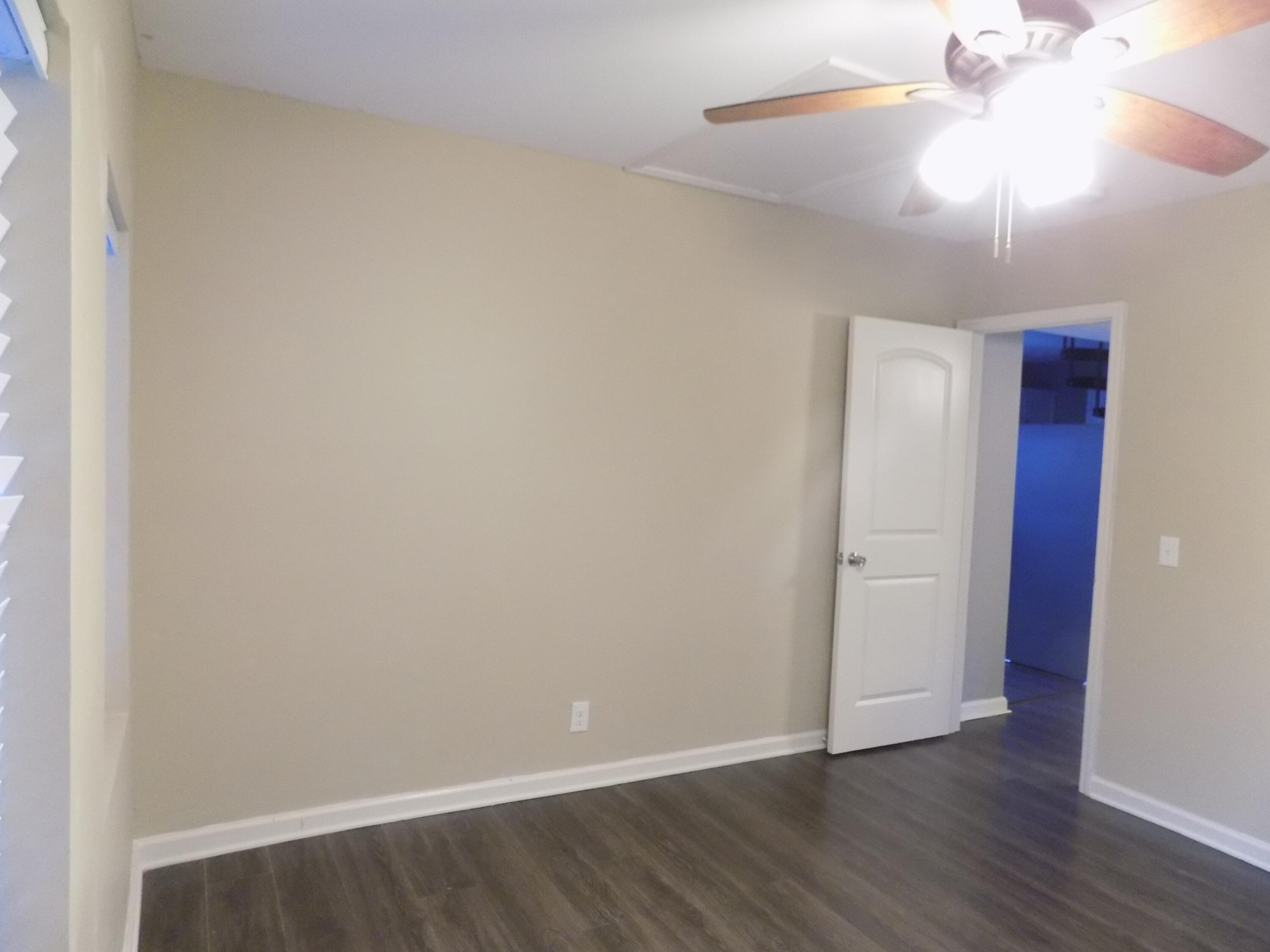 217 Savage Street Walterboro, SC 29488 - Photo 18 of 30 down stairs bed room 3