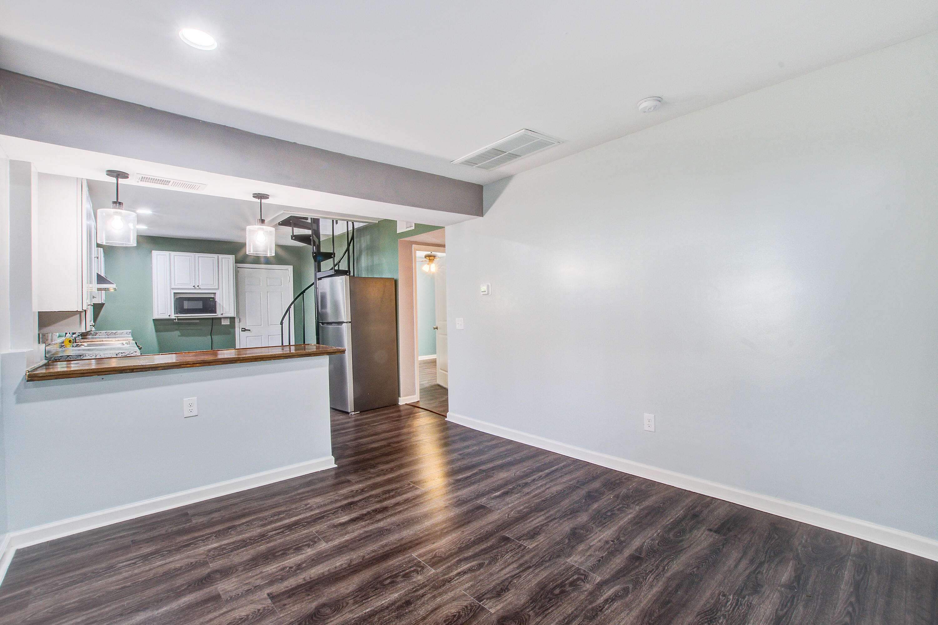 217 Savage Street Walterboro, SC 29488 - Photo 8 of 30 217_%2810%29