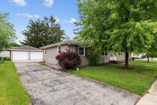 $349,900 | 594 Linda Court, Kaukauna, WI 54130