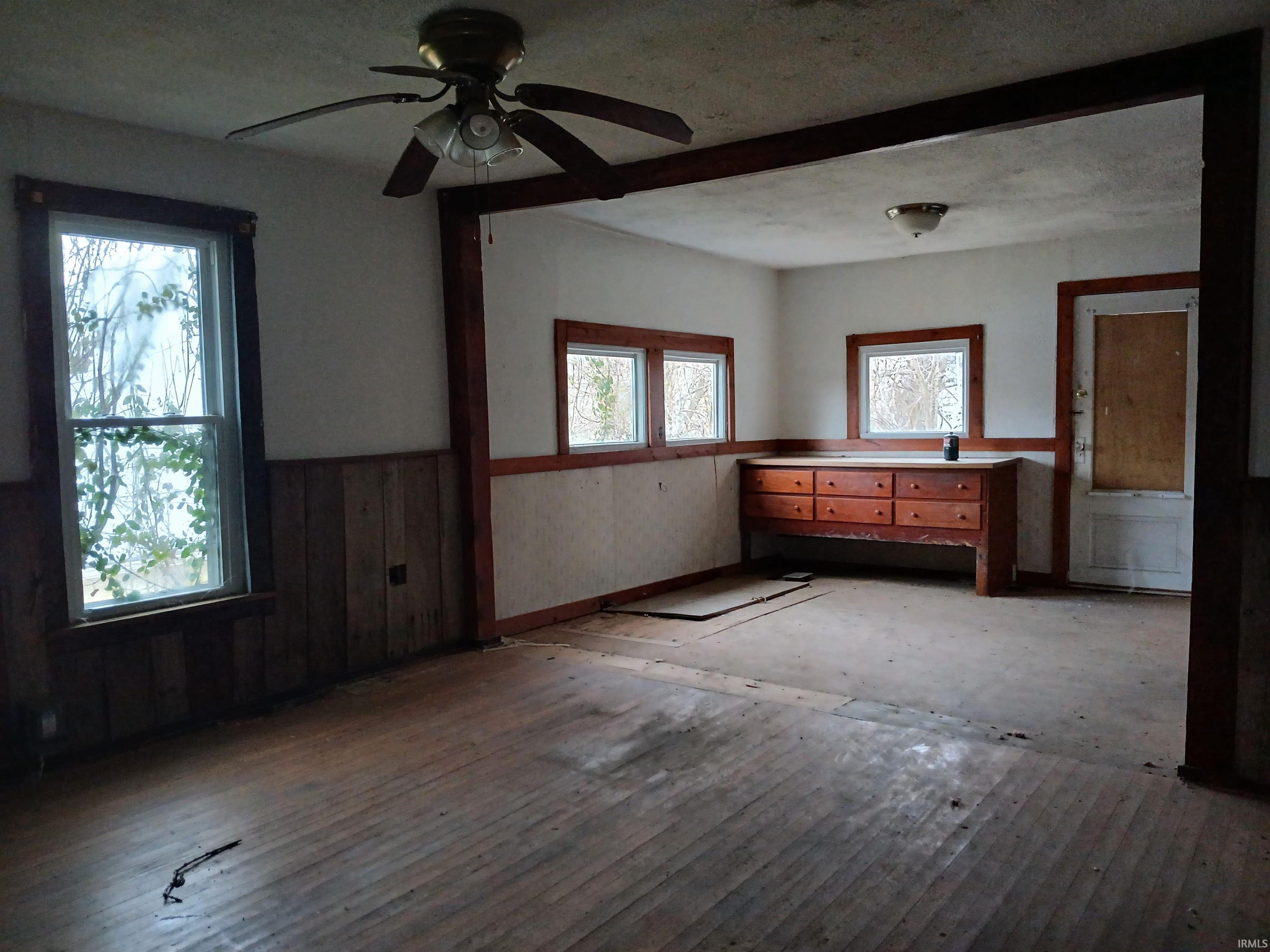 1306 1st Street Bedford, IN 47421 - Photo 9 of 26