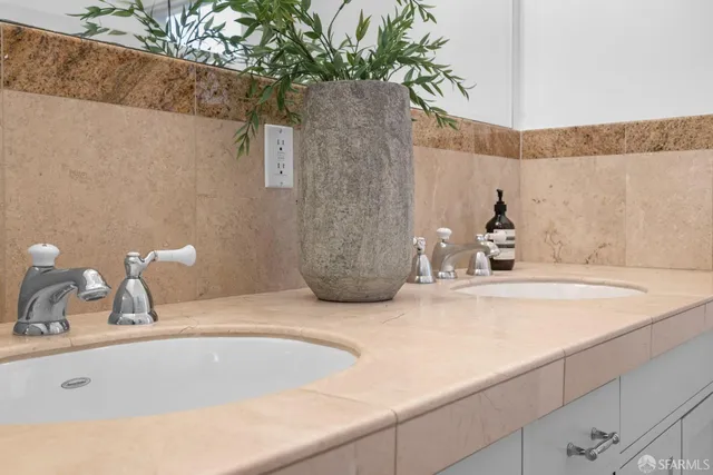 $1,995,000 | 115 Magnolia Street, San Francisco, CA 94123