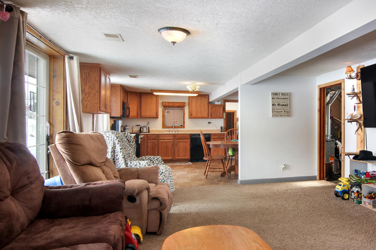 11551 Fewins Road Honor, MI 49640 - Photo 6 of 43 6-Scene-7