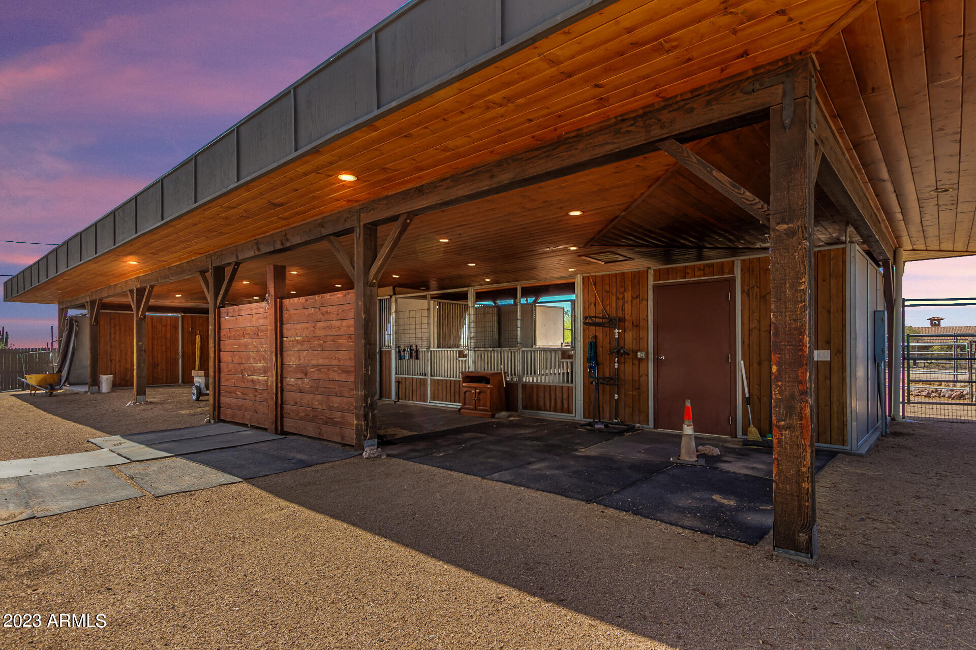 5463 North Wolverine Pass Road Apache Junction, AZ 85119 - Photo 11 of 50 Tack room,4 stalls