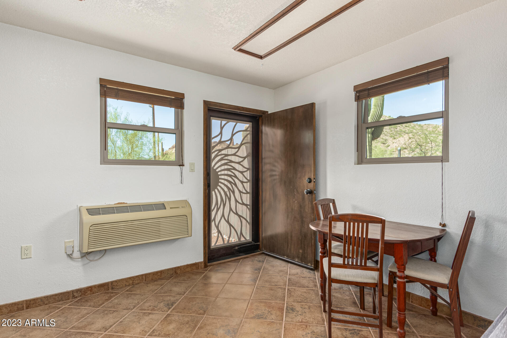 5463 North Wolverine Pass Road Apache Junction, AZ 85119 - Photo 35 of 50 Casita Kitchen/Living room
