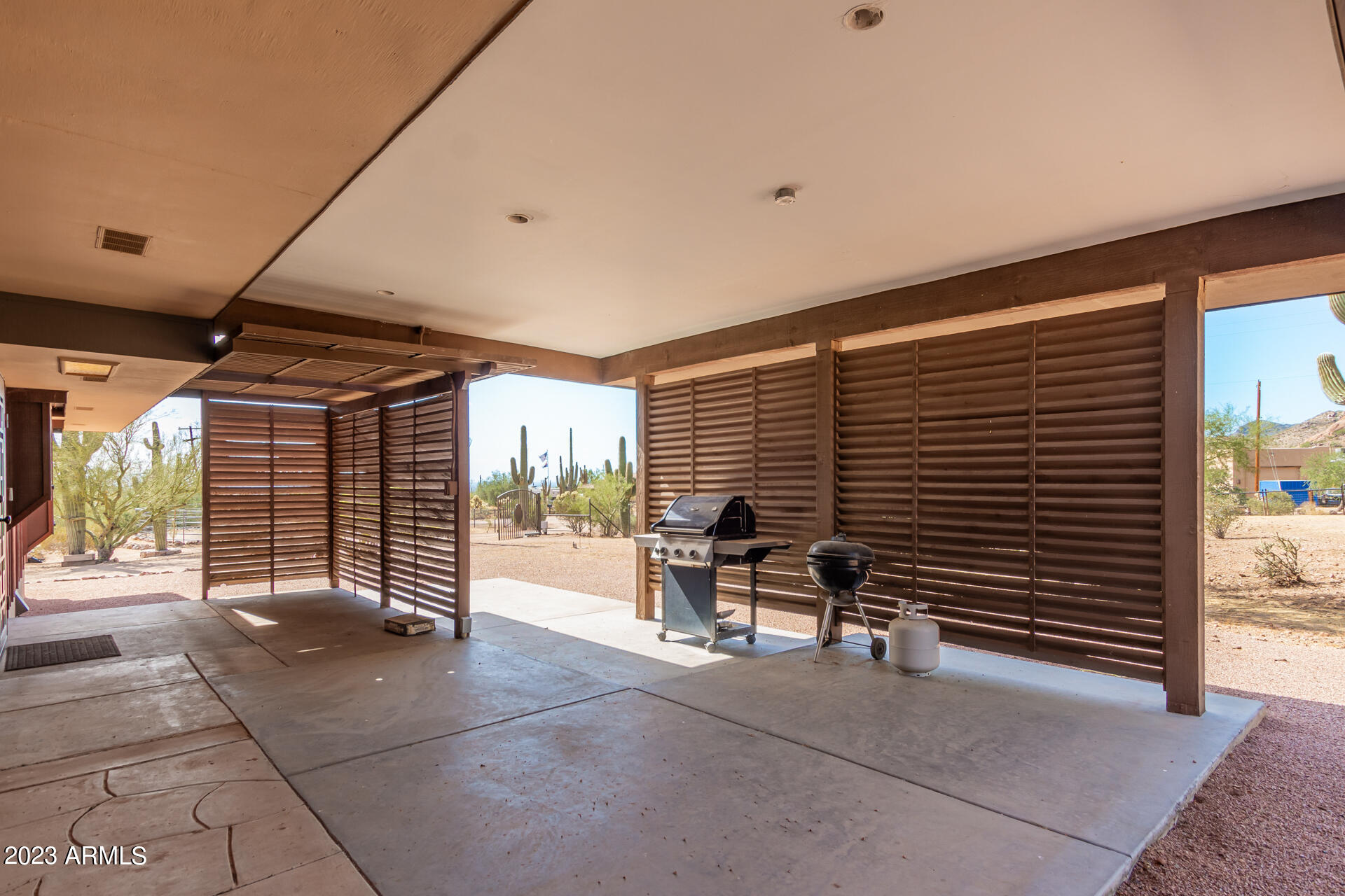 5463 North Wolverine Pass Road Apache Junction, AZ 85119 - Photo 9 of 50 North Patio #3 (Goldfields)