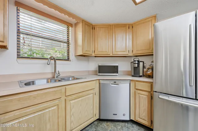 $379,000 | 3526 Bridgewood Drive, Jacksonville, FL 32277