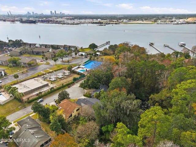 $379,000 | 3526 Bridgewood Drive, Jacksonville, FL 32277