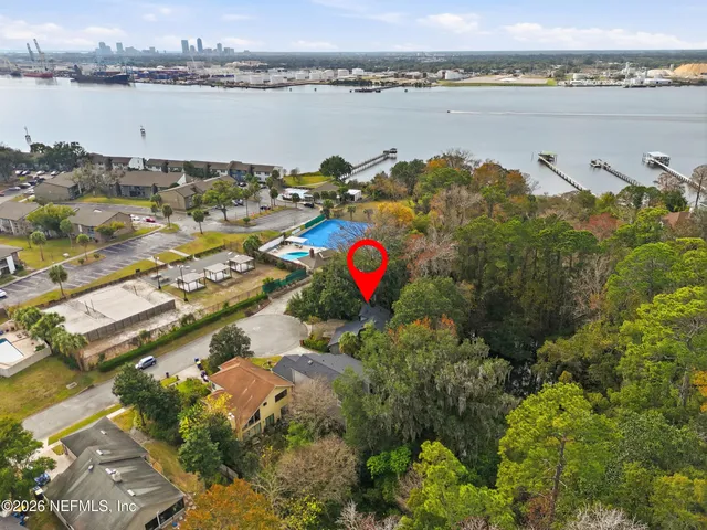 $379,000 | 3526 Bridgewood Drive, Jacksonville, FL 32277