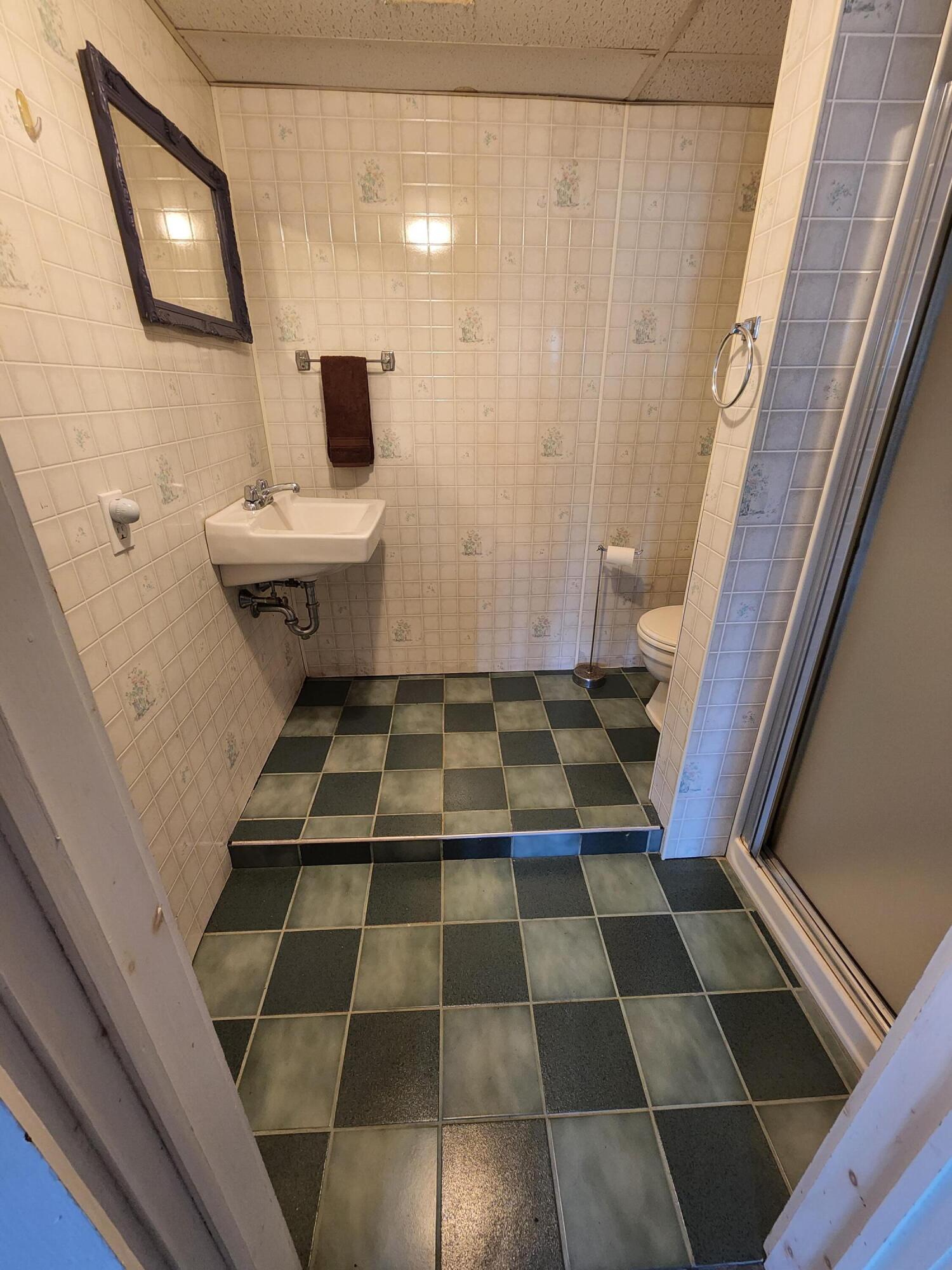 313 Pendleton Point Road Islesboro, ME 04848 - Photo 24 of 35 313 Pendleton Point Road, Islesboro